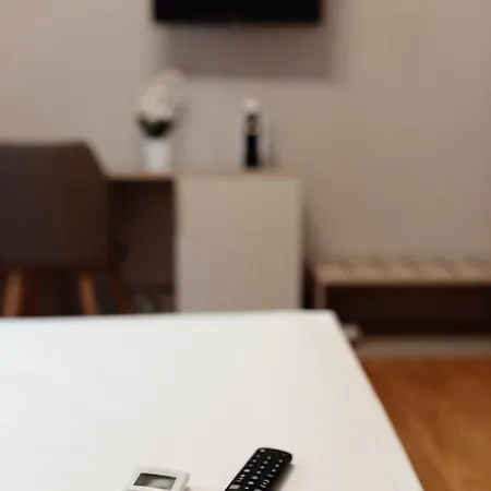 Gli Appartamentini Del Bistrot Dei Vinai 4* Coni