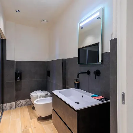 Gli Appartamentini Del Bistrot Dei Vinai Maison d'hôtes 4*